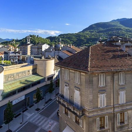 Panoramic Penthouse In The Historical Center Daire Domodossola Dış mekan fotoğraf