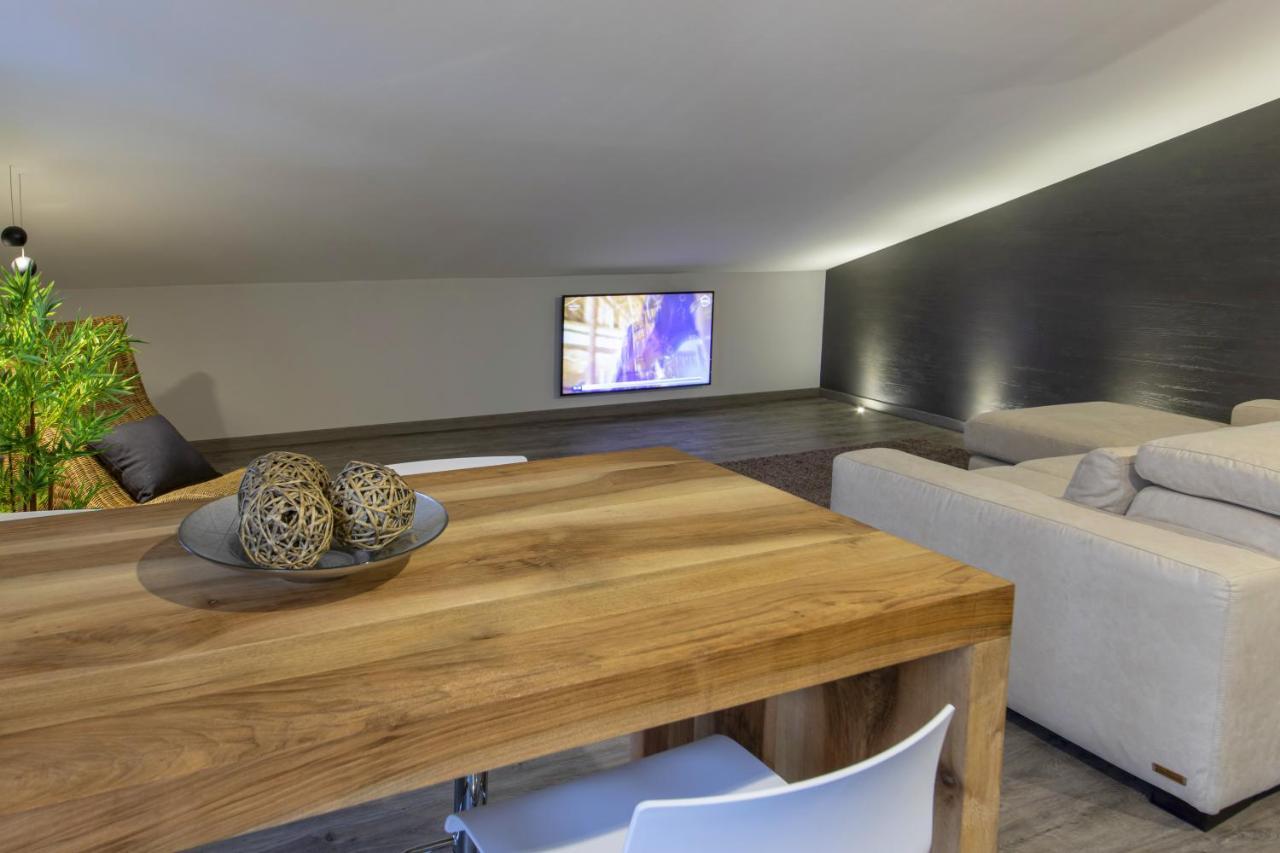 Panoramic Penthouse In The Historical Center Daire Domodossola Dış mekan fotoğraf